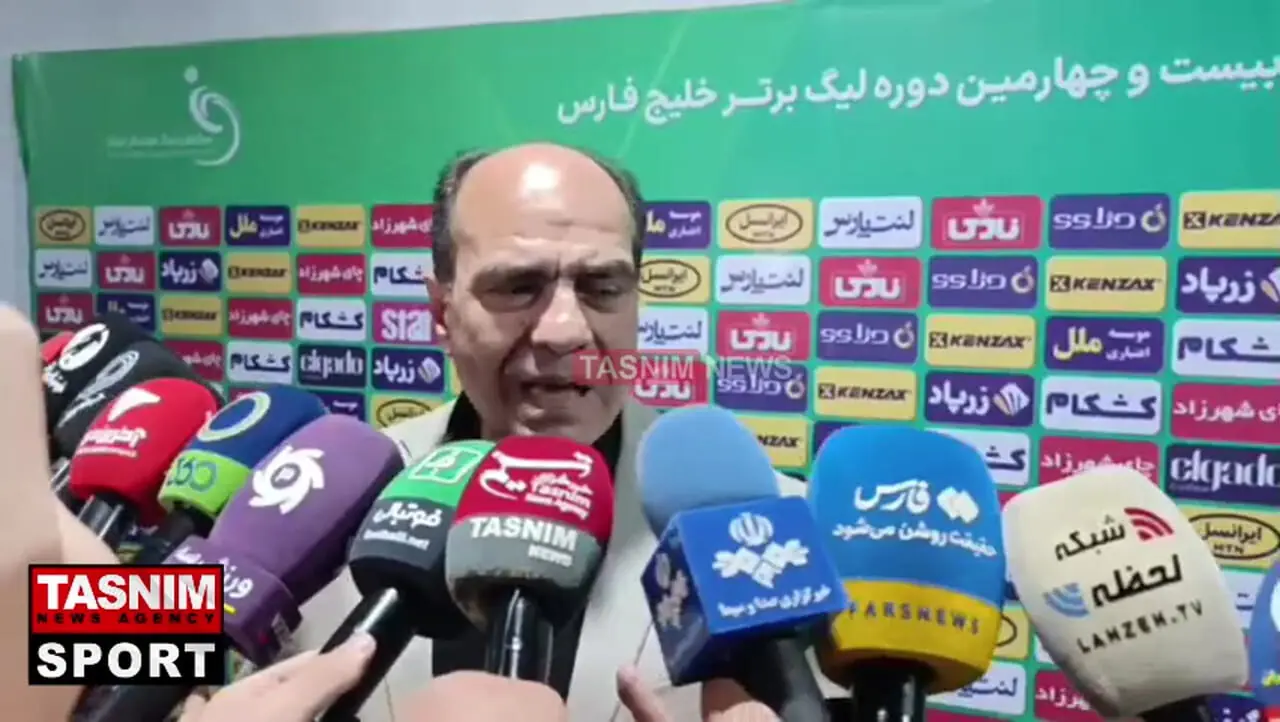 واکنش تند ایمان عالمی به کری خوانی آذر جهرمی برای استقلال