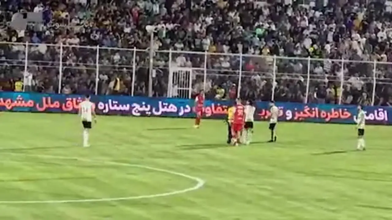 حرکت زشت سردار دورسون با جیمی جامپ پرسپولیس