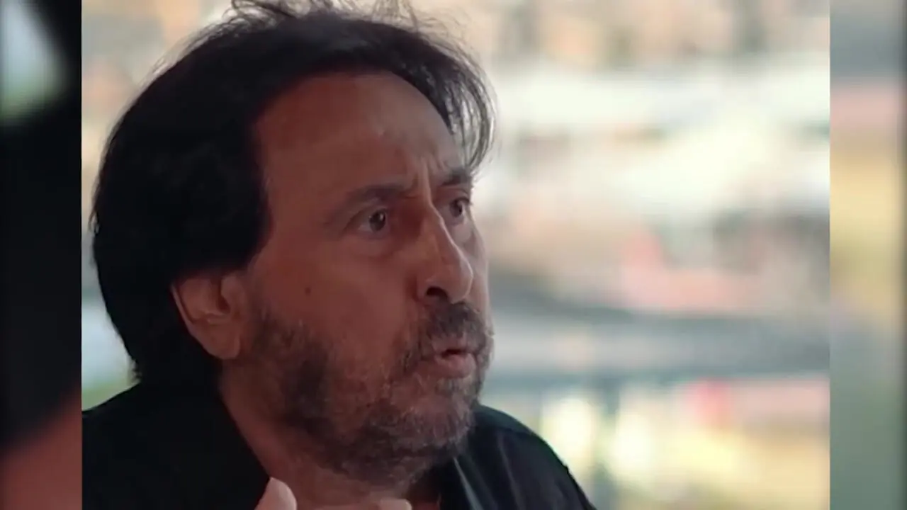 خوانند مشهور: با درآمد این آهنگ هفت خانه خریدم!