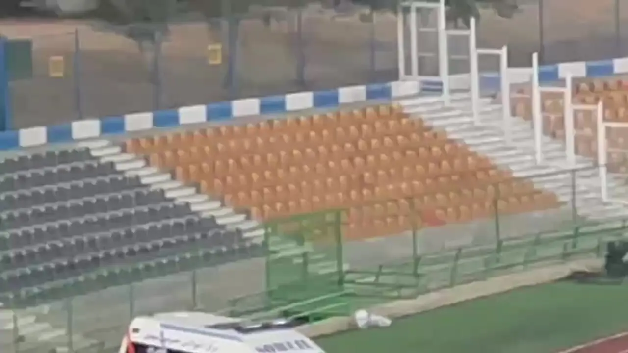 شعار هواداران خشمگین پرسپولیس