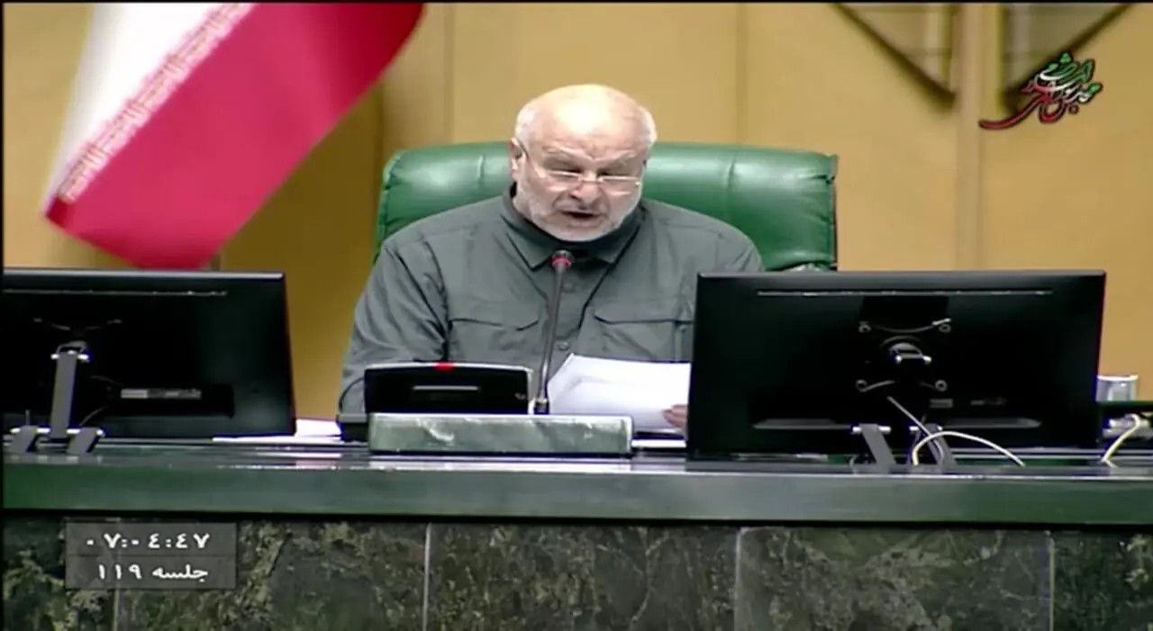قالیباف: کسانی که حرف از عدم کفایت رئیس‌جمهور می‌زنند،در زمین دشمن بازی می کنند