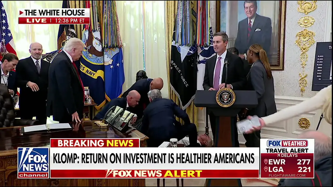 هرج و مرج در اتاق بیضی؛ پایان عجیب کنفرانس ترامپ