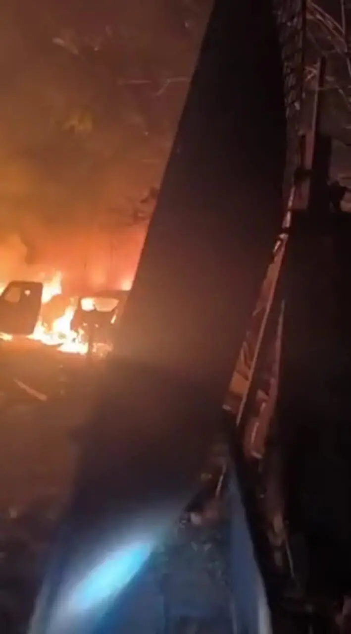 وقوع انفجاری بزرگ در یک مرکز پلیس