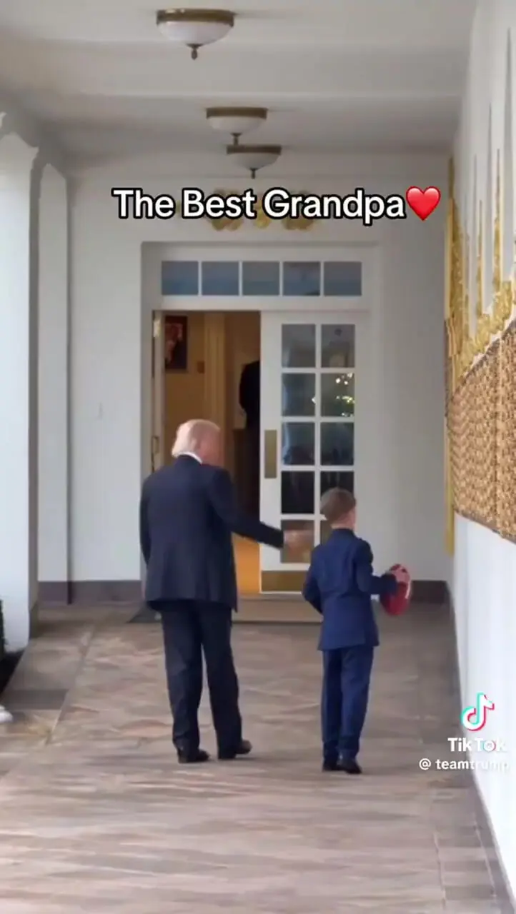 توپ بازی ترامپ با نوهاش