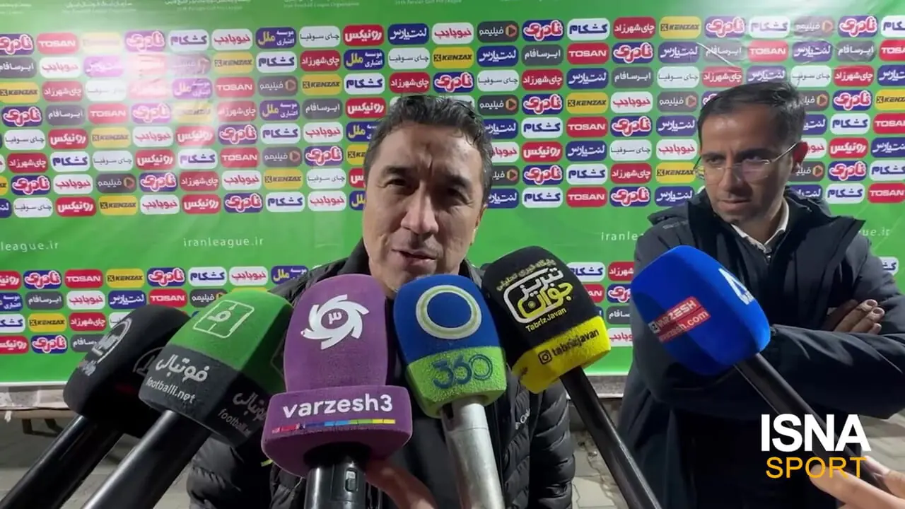 خداداد عزیزی: وجود عذرخواهی دارم و از تمام خانوادهها معذرت میخواهم