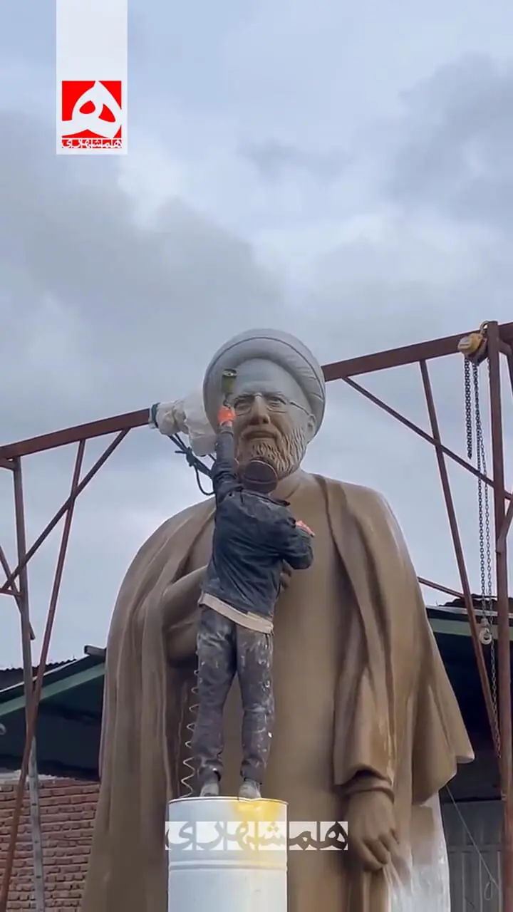 مجسمه دیدنی شهید رئیسی در اردبیل