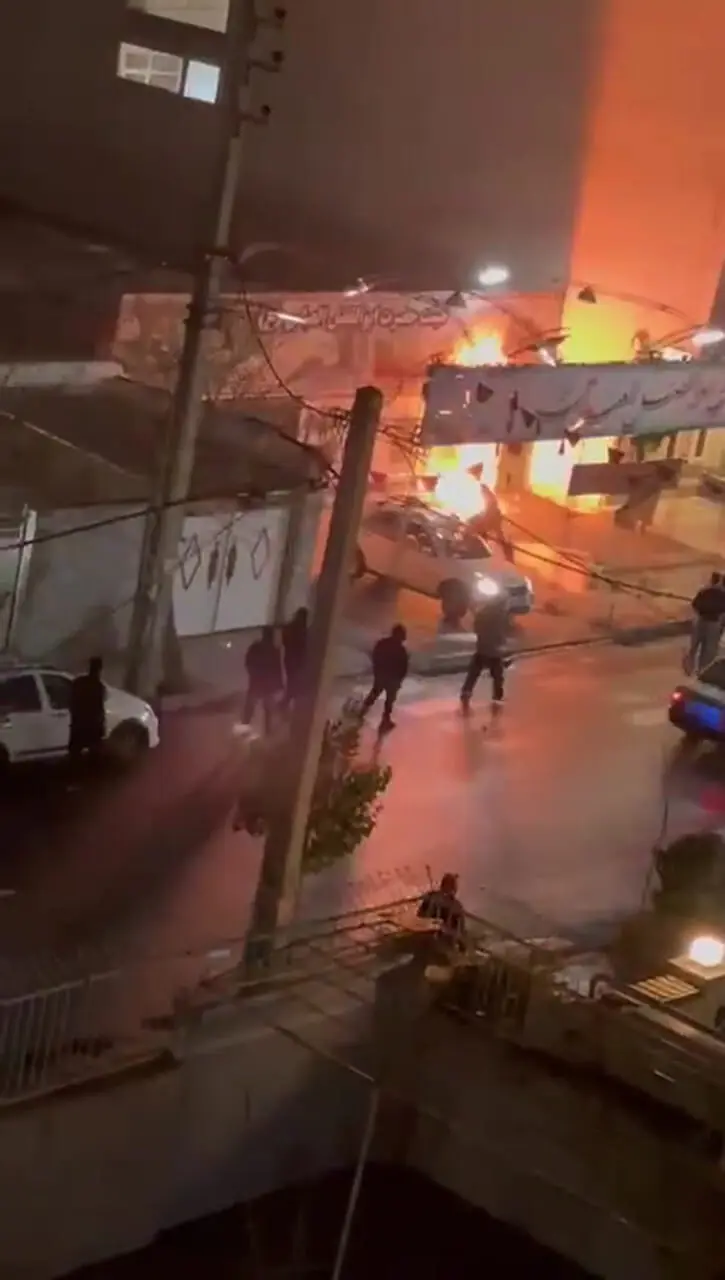 تلاش اغتشاشگران برای به آتش کشیدن یک حسینیه در قم