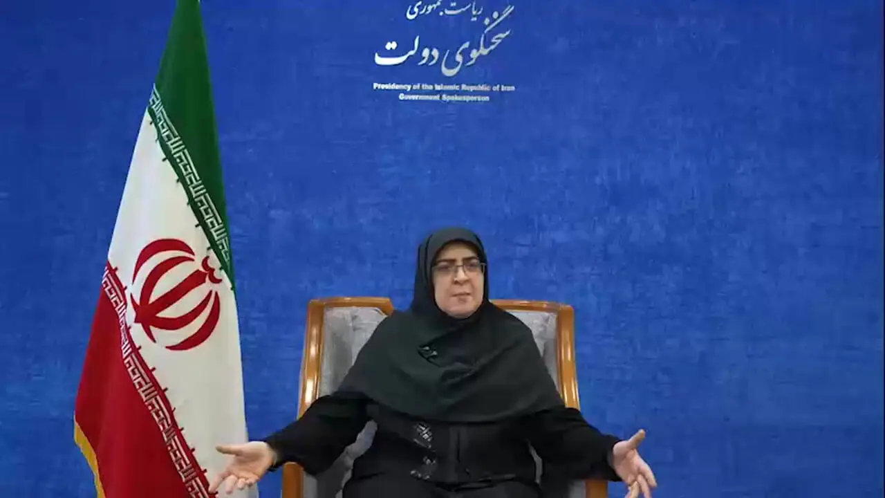 ماجرای قلب نشان دادن سخنگوی دولت به خبرنگاران چه بود؟